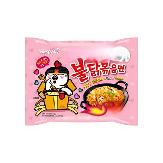 Ramen instantaneo bustina pollo piccante con panna e formaggio carbo