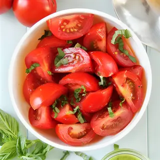 Paradajz salata