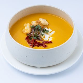 Пряный Чечевичный суп с карри и имбирем 