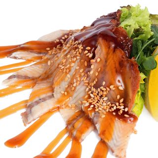 Сашимі з вугра (90г/1шт)