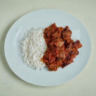 Gizzard Sauce & White Rice