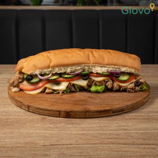 Сандвич свинско печено /дърпано/ и гауда 500гр