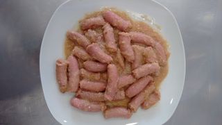 Media de salchichas al vino recipiente de 750cl