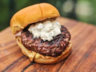 Blue cheese Dallas burger menú