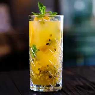 ЛИМОНАД МАНГО - МАРАКУЙЯ 