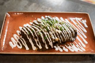 Flautas de tinga de pollo 