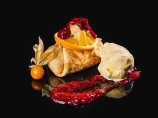 Палачинка с домашно кули от горски плод (200г)