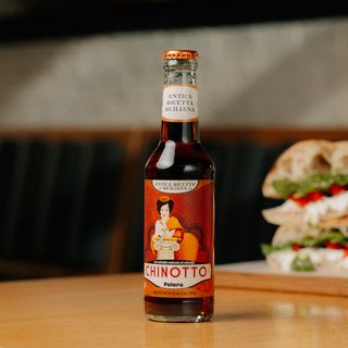 Włoska lemoniada chinotto