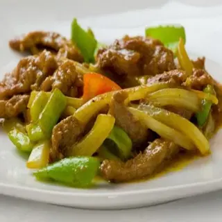 74. Ternera con salsa curry