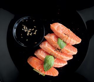 Tataki De Salmón (6 Piezas)