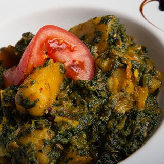 Sag Aloo (Espinacas y Patatas)
