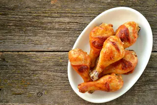 Coscia di pollo fritta sotto pressione