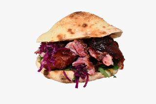 Panino al Stinco di Maiale Arrosto