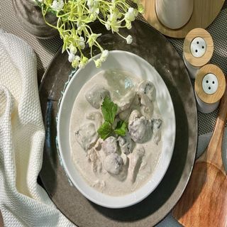 Курица с грибами