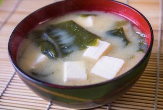 18. Sopa De Miso Japonés