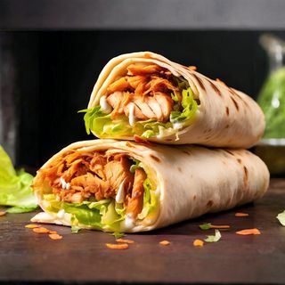 ქათმის  შაურმა ლავაშით