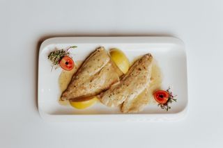 File brancin/orada u umaku od malvazije 150g