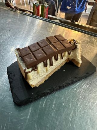 Fetta di torta speciale cereali