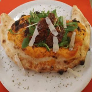 Calzone Napoletano