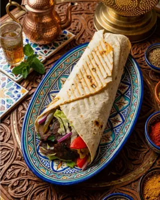 LAWASZ KRAFTOWA SHAWARMA WOŁOWA LARGE WRAP