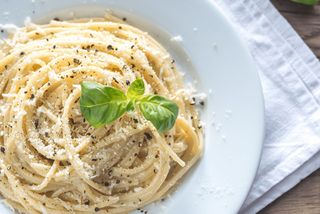 Pasta Cacio e Uova
