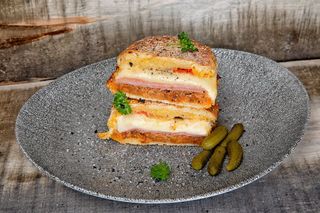 CUBAN SANDWICH