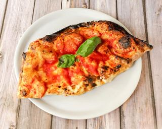 Calzone al pomodoro