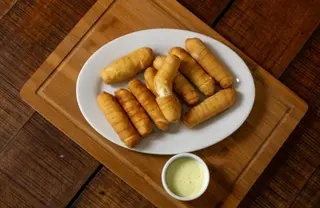 Ración De Tequeños De Queso (4 Uds.)