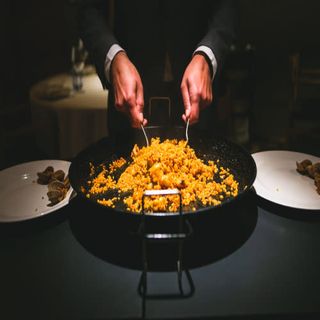 Arroz Seco Con Rape Y Almejas (2 Personas)