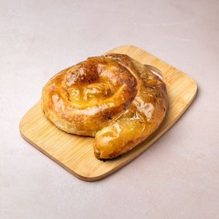 Pita sa sirom i zeljem