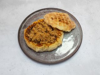 Komplet lepinja sa duvan čvarcima