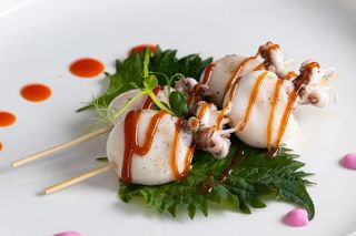 183 Spiedini di seppie con salsa perejil - 2 pezzi