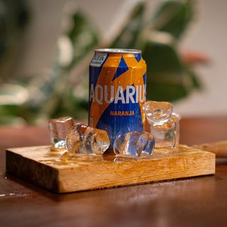 Aquarius Naranja lata 330ml.