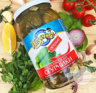 Ogórki po kaukasku “Kozaczok” na ostro 900ml