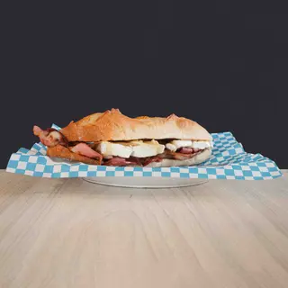 Bocadillo 13. Bacon Completo