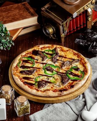 Pizza Black Barbecue