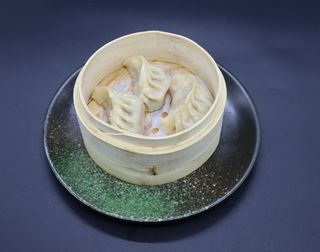213. Gyoza