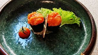 Gunkan Spicy Salmon