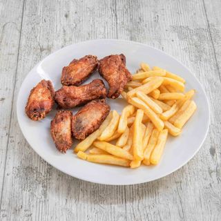 Menu alitas 6 unidades patatas y bebida