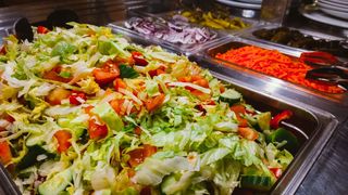 Sałatka z kurczakiem