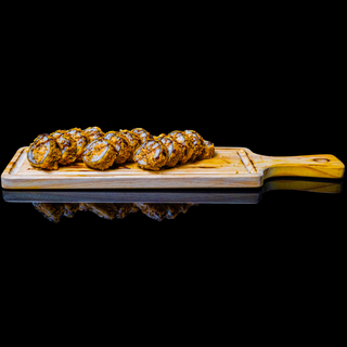 A12. Futomaki de Salmão Frito (15 unidades)