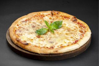 Піца Маргарита (450г)