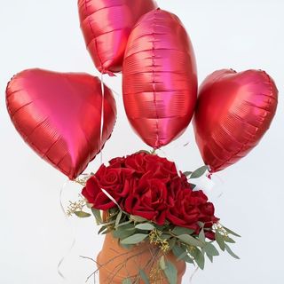 Box flowers con rosa rossa