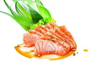 206. Sashimi scottato 12 pezzi