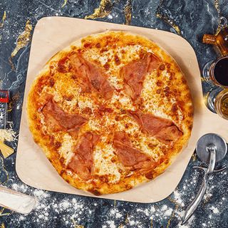 პიცა ლორით/Ham pizza 41სმ