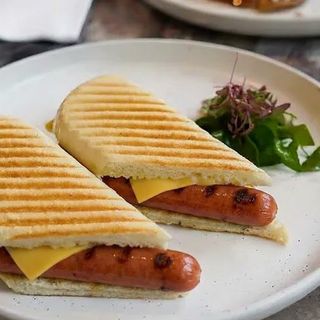 Panini Hot Dog