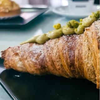Croissant Relleno De Pistacho