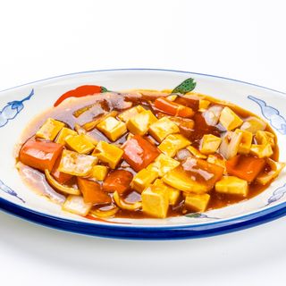 137. Toufu con salsa chili