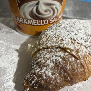CORNETTO CARAMELLO SALATO