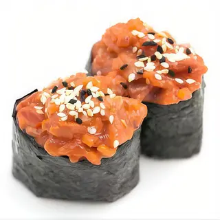 62. Gunkan spicy tuna